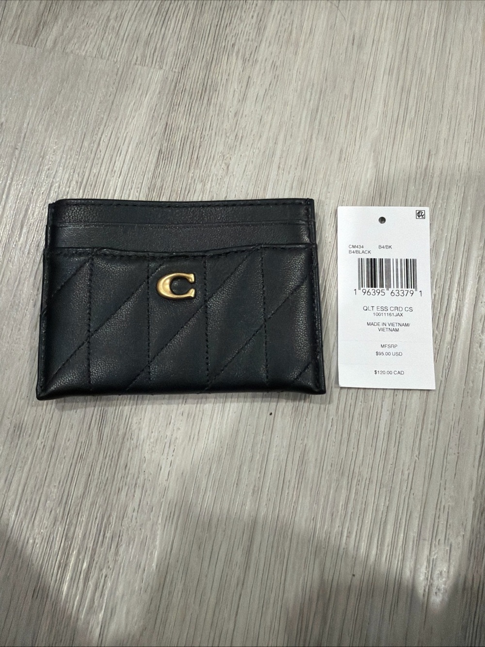 Coach Black Quilted Leather Card Holder with Gold C Accent